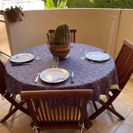 For 2 With Balcony Near *