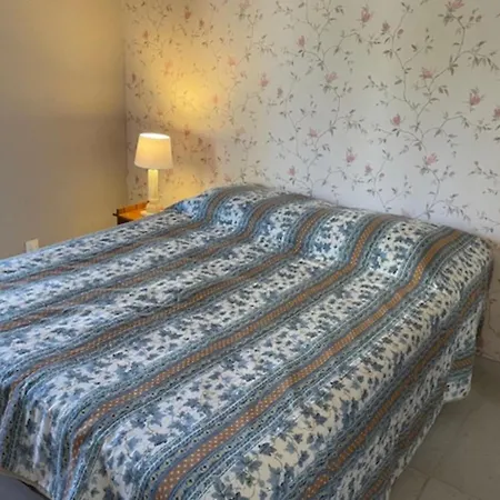 For 2 With Balcony Near