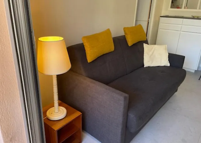 Apartmán For 2 With Balcony Near Cannes